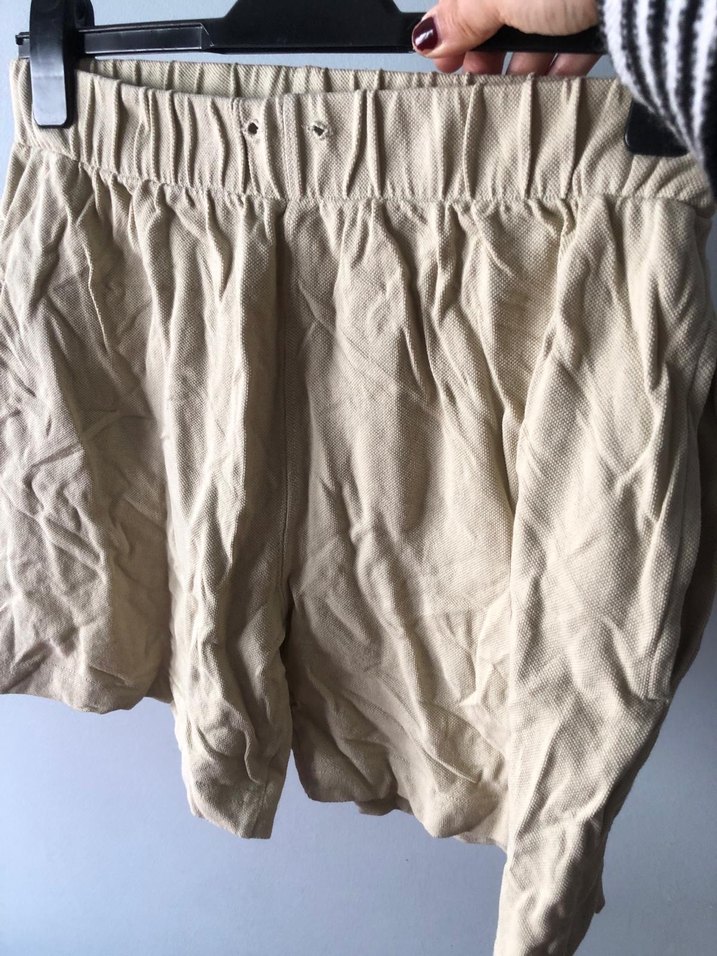 Benetton krem şort - Görsel 3