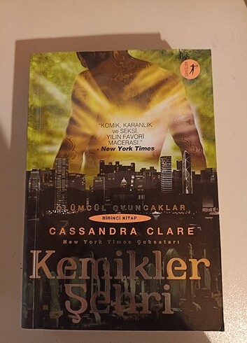 Kemikler Şehri Ölümcül Oyuncaklar Serisi 1