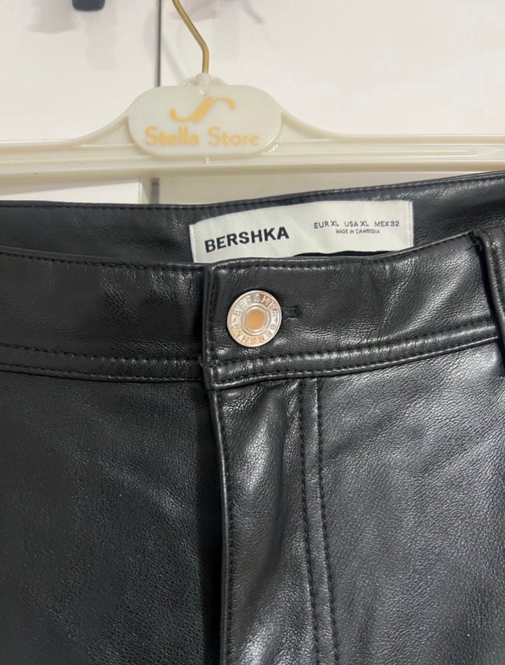 Bershka Bol Paça Deri Pantalon - Görsel 3