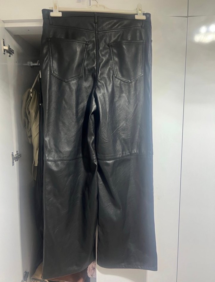 Bershka Bol Paça Deri Pantalon - Görsel 4