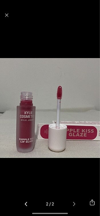 Kylie Cosmetics KYLIE JENNER RUJ