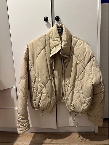 bershka mont
