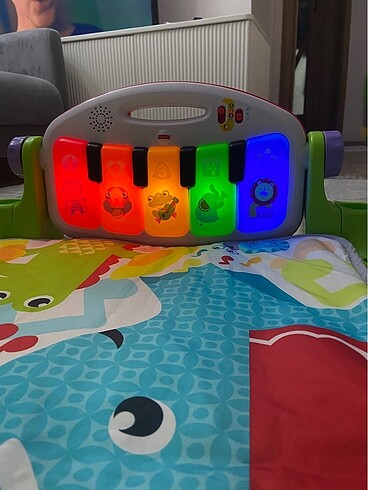 Beden Fisher Price FWT16 Delüks Piyanolu Jimnastik Merkezi (Türkçe)