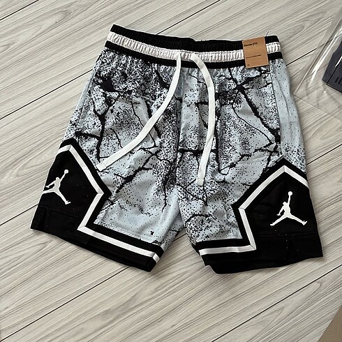 nike jordan diamond short
