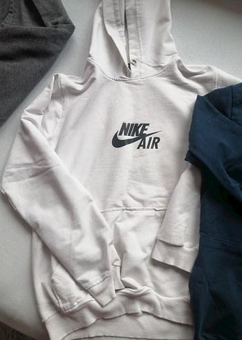 Erkek Çocuk  Kapüşonlu iki adet Sweatshirt bir adet Eşofman altı - Görsel 3