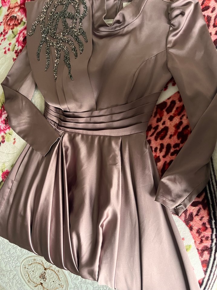 Drapeli Uzun Kollu Kahverengi Abiye Elbise - Görsel 3