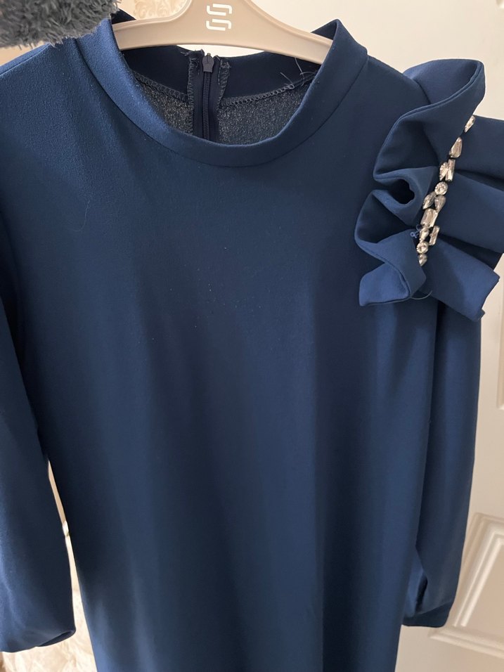 Uzun Kollu Mavi Fırfırlı Elbise - Görsel 2