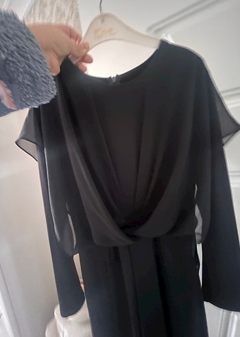 Uzun Kollu Drapeli Siyah tulum - Görsel 4