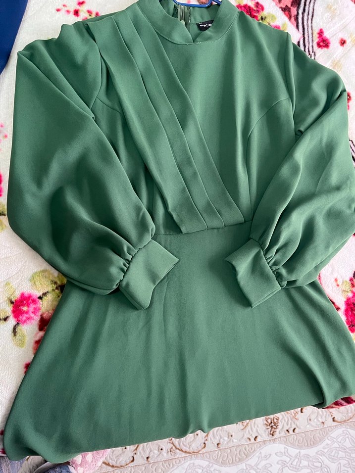 Uzun Kollu Haki Yeşil Salaş Elbise - Görsel 3