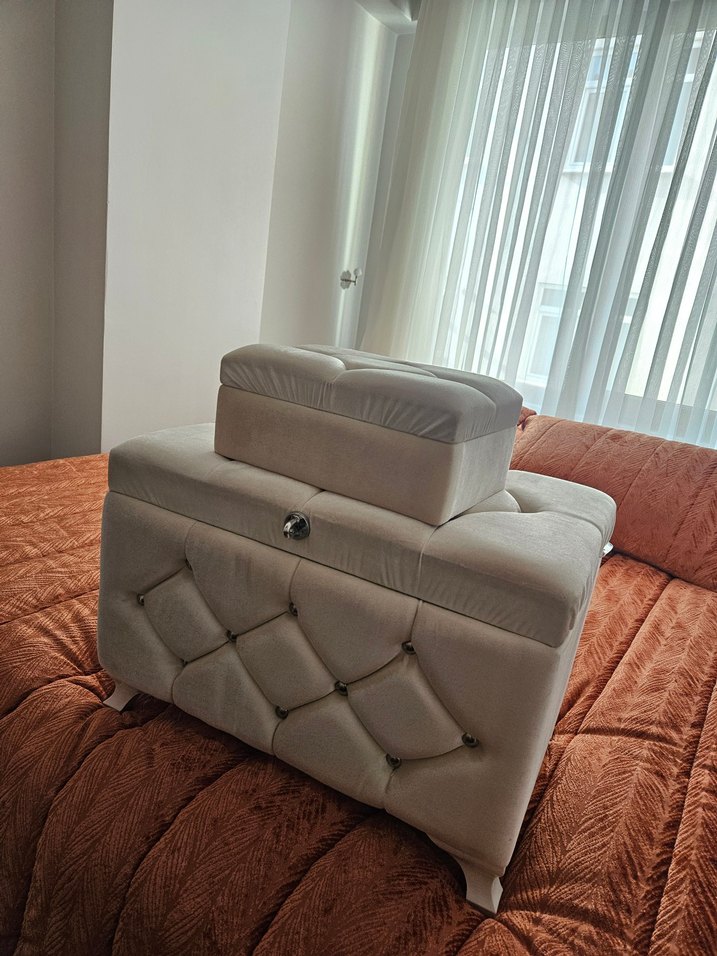 Bej Kadife Makyaj Organizer Kutusu - Görsel 2