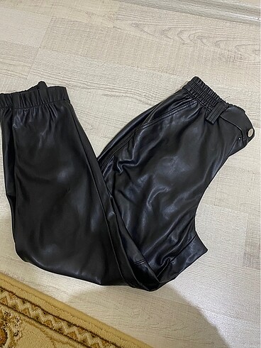 BERSHKA deri pantolon
