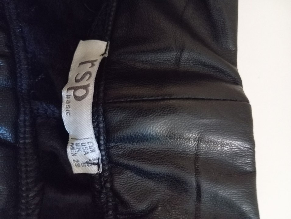 Siyah Deri tayt pantolon - Görsel 2