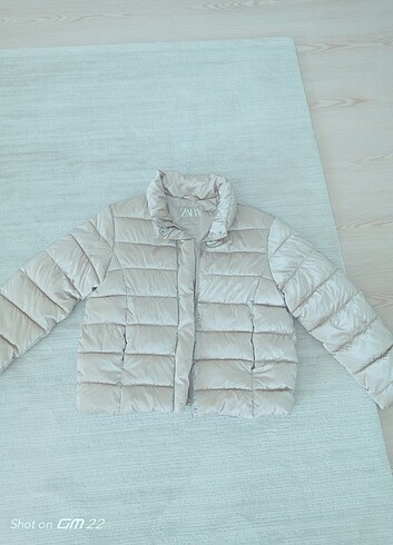 9 Yaş Beden ZARA mont 9-10 yaş kusursuz 