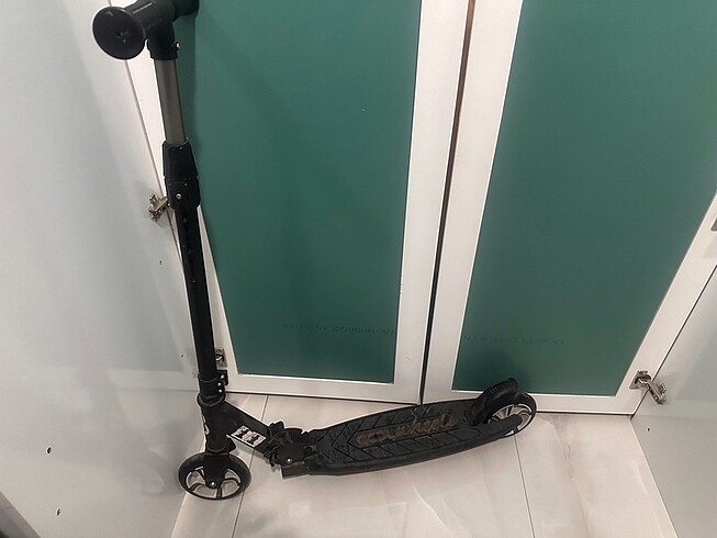 Beden Cool wheels scooter