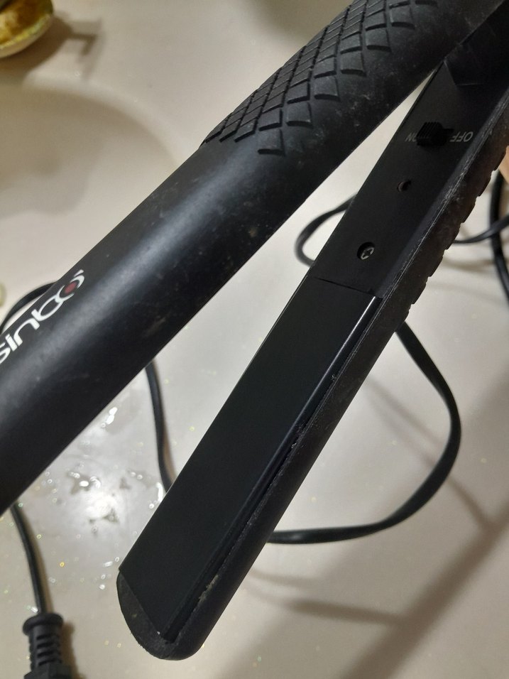 Siyah Saç Düzleştirici - Görsel 4