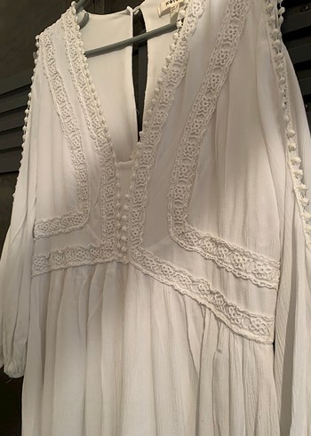 Uzun Beyaz Pamuklu Bohem Dantel Detaylı Elbise - Görsel 4