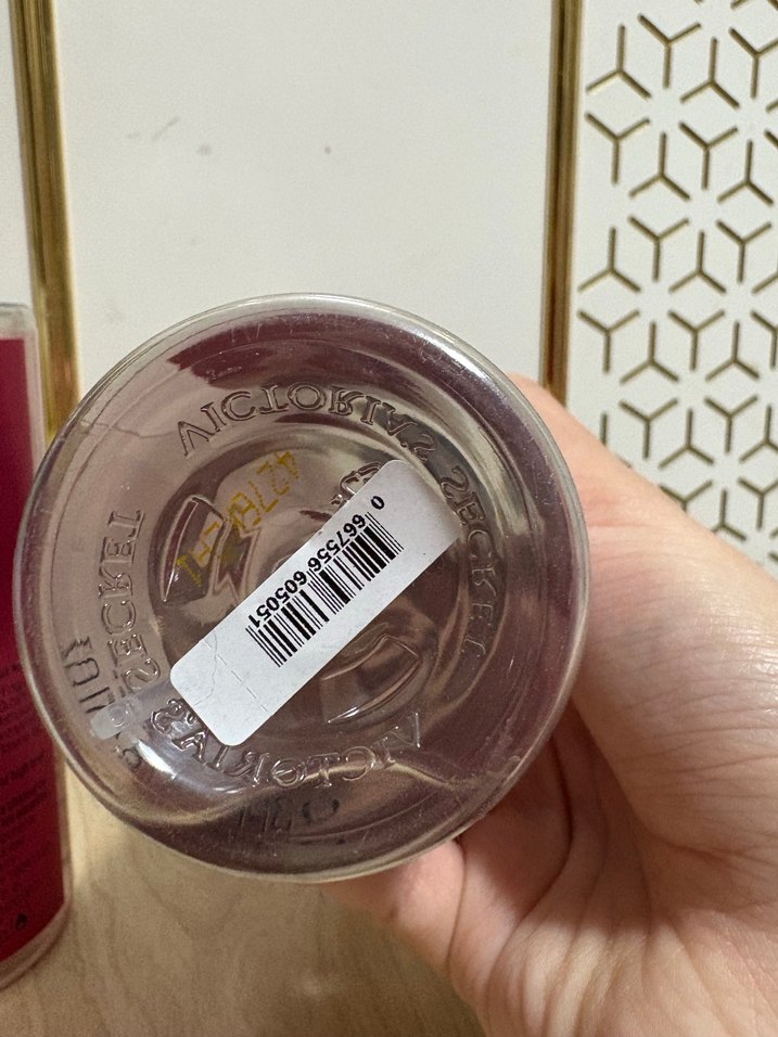 Victoria's Secret romantic vücut spreyi - Görsel 4