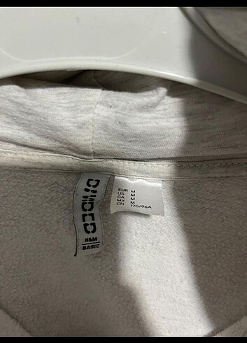 m Beden h&m gri hırka