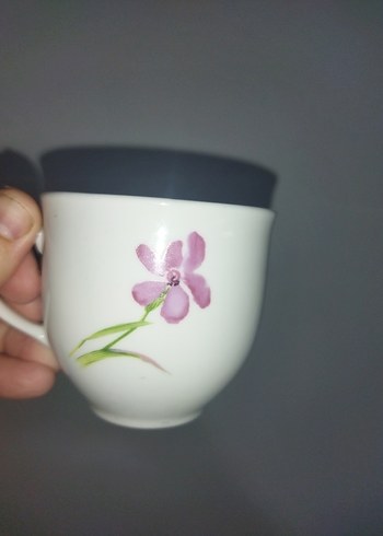 Beden beyaz Renk vintage lilyum fincan kupa