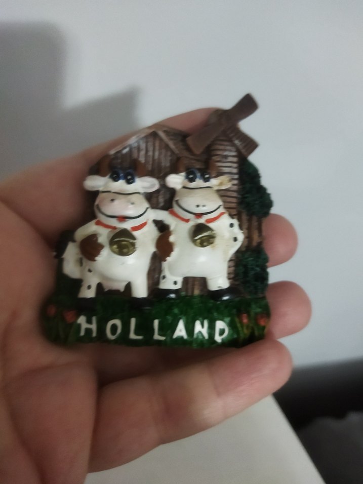 Hollanda Temalı Renkli İnek Figürlü magnet buzdolabı süsü - Görsel 2
