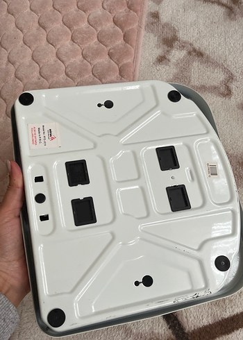 Beden Renk Sarı Çiçek Desenli Mekanik Tartı