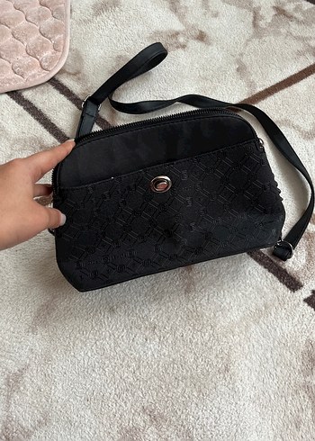 Siyah Minimalist Fermuarlı Kadın Çanta