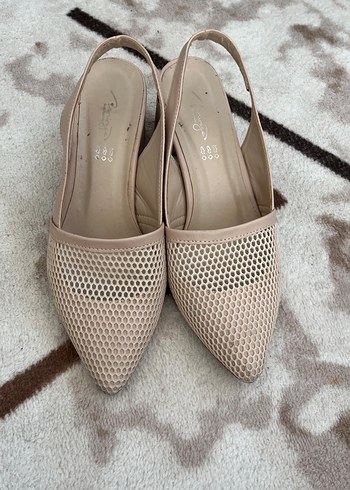 Bej Stiletto Topuklu Kadın Akşam Ayakkabısı