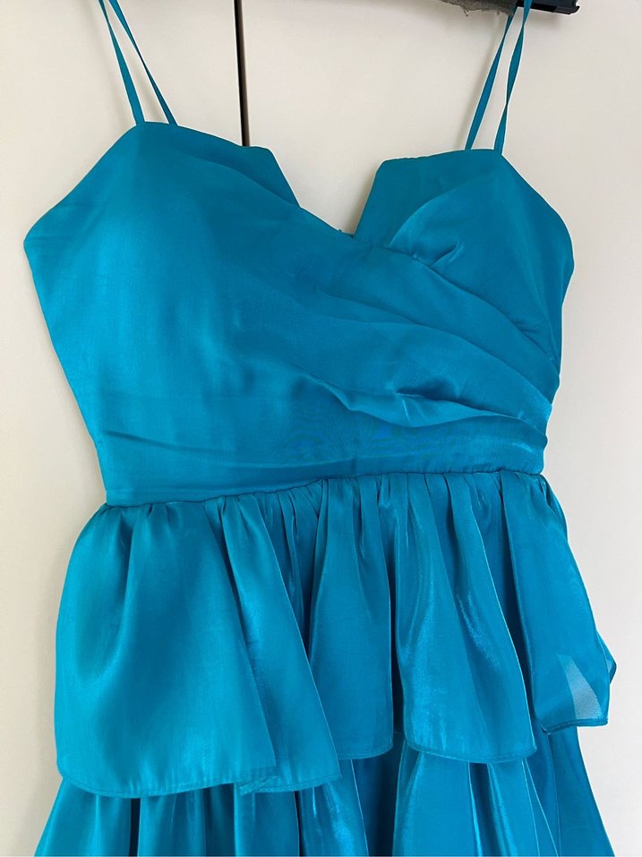 Mavi Mini Kat Kat Fırfırlı Abiye Elbise - Görsel 4