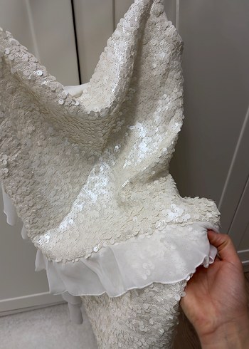 Zara Kısa Pullu Fırfırlı Elbise - Görsel 7