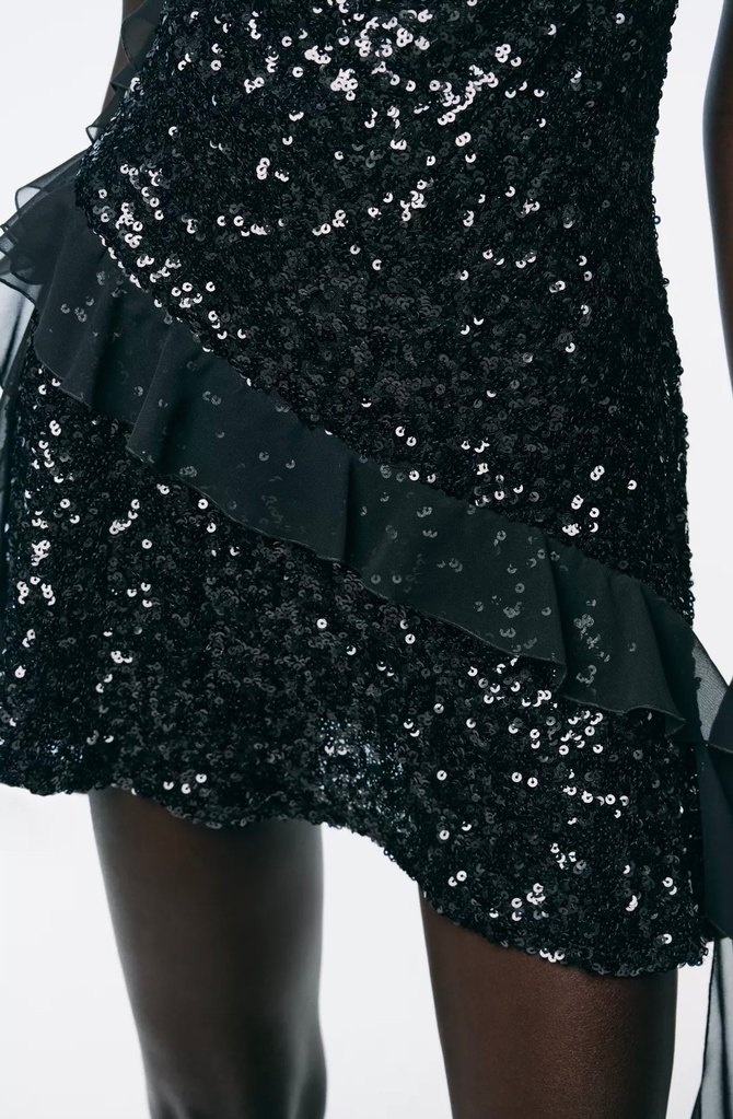 Zara Pullu Fırfırlı Elbise - Görsel 2