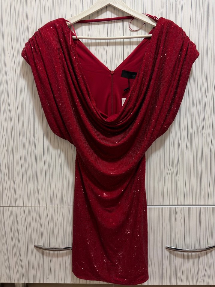 Zara Vatkalı Kısa Taşlı Elbise - Görsel 4