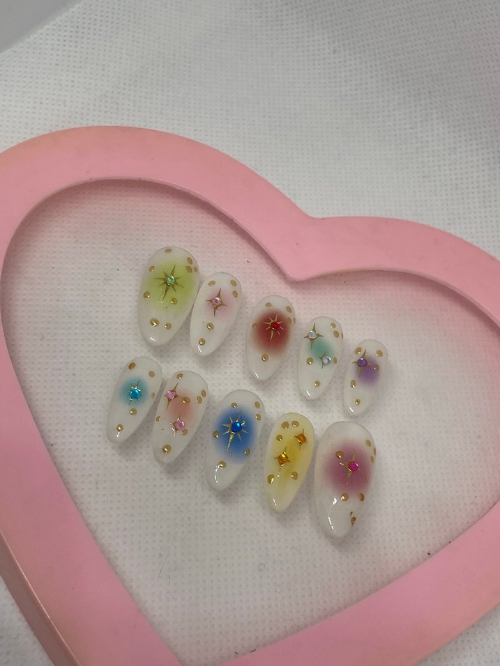 Pastel Renkli Takma Tırnak - Görsel 3