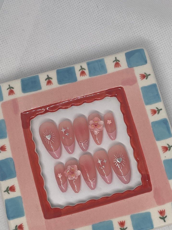 Pembe Pastel Çiçekli Takma Tırnak - Görsel 2