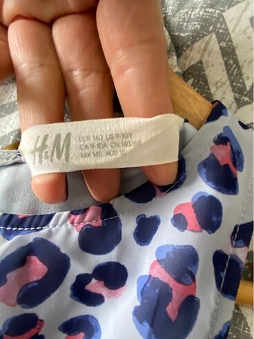 10 Yaş Beden çeşitli Renk H&M 9-10 yaş elbise