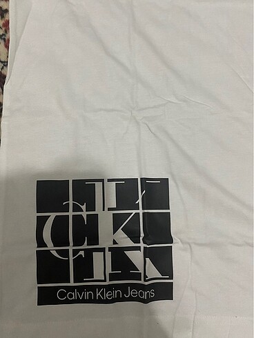 l Beden Calvin Klein Tshirt