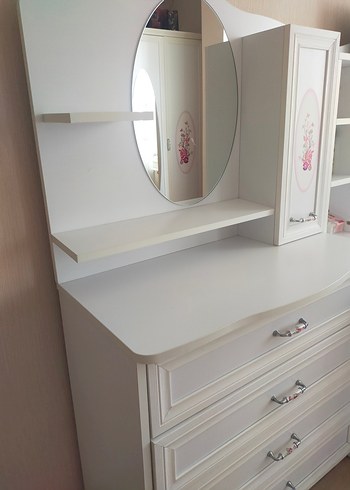 Beyaz Çocuk Şifonyer ve Oval Ayna - Görsel 4