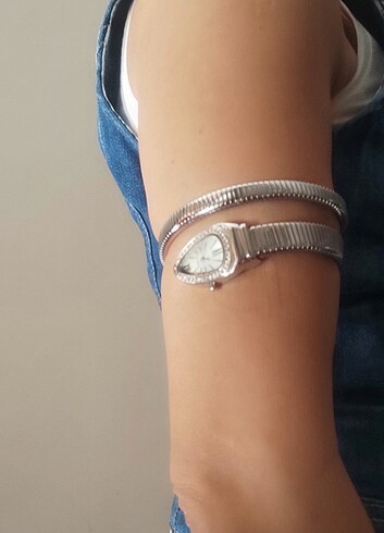 Replika Bulgari yılanlı saat