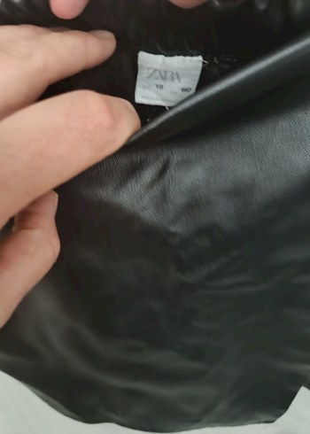 Zara Siyah Deri Şortlu Kız Eteği