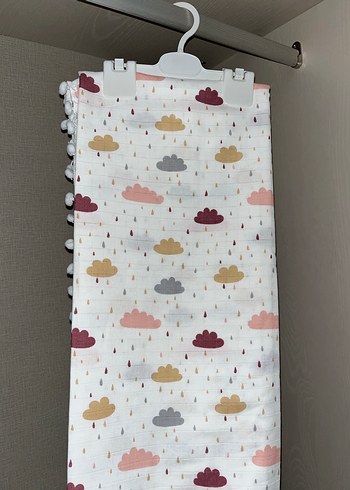 Çok Renkli Bulut Desenli Çocuk Battaniyesi - Görsel 2