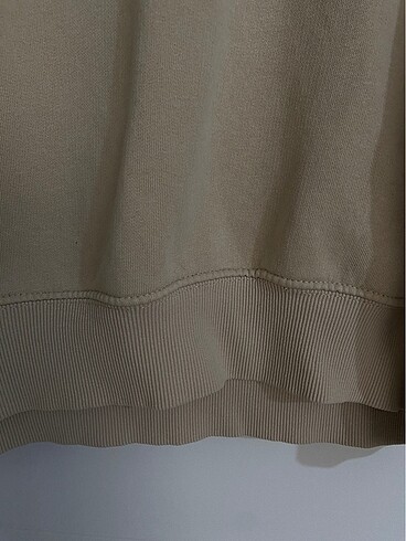s Beden ten rengi Renk PULL AND BEAR SWEATSHİRT