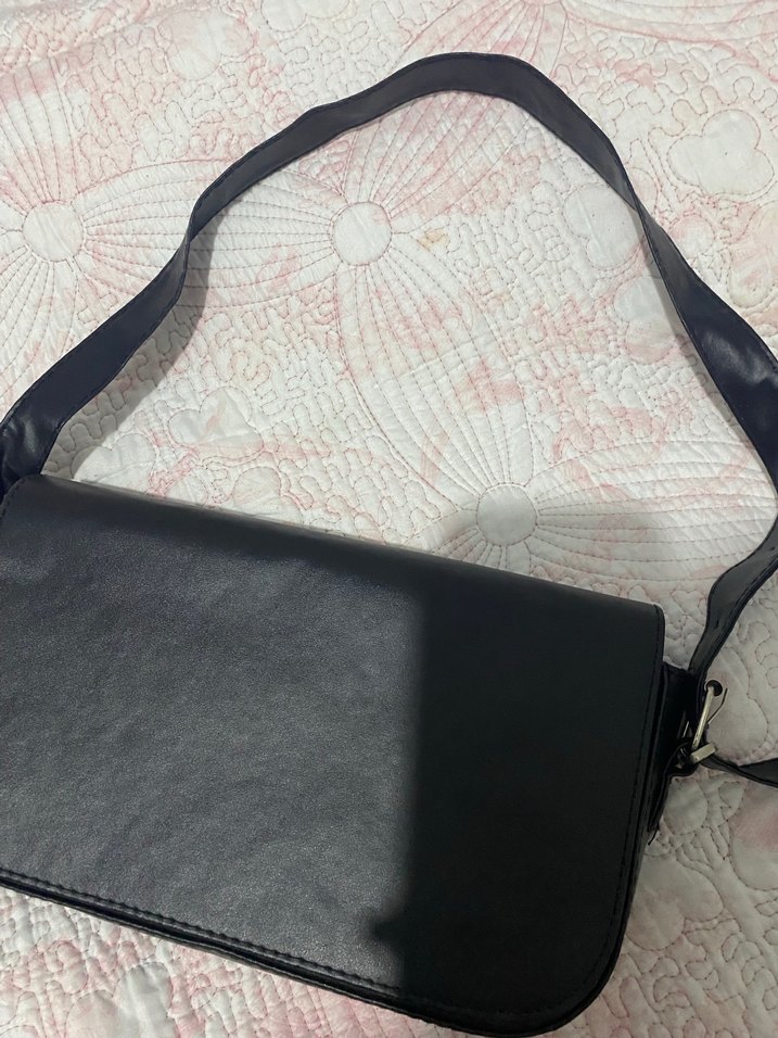 Siyah Deri Kadın Omuz Çantası - Görsel 2