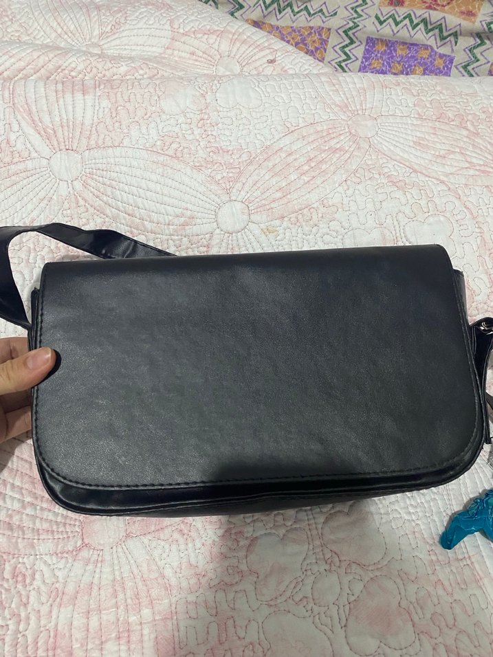 Siyah Deri Kadın Omuz Çantası - Görsel 5