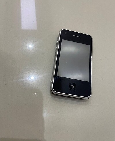 iPhone ilk cihaz