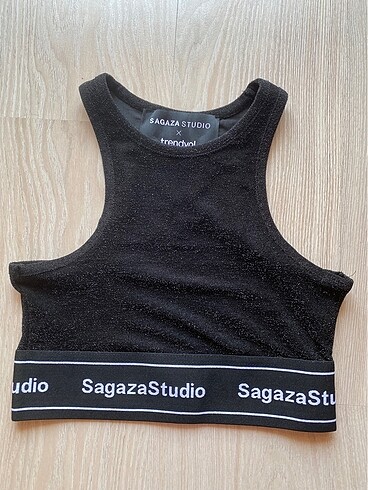 Sagaza studio büstiyer