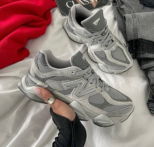 New b.9060