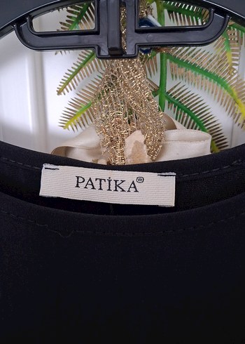 Uzun Siyah Piliseli Kadın Elbise - Görsel 4