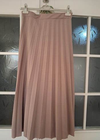 Bej Pileli Uzun Kadın Etek - Görsel 2