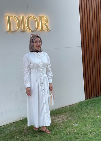 Düğmeli Beyaz Keten Uzun Elbise - Görsel 2