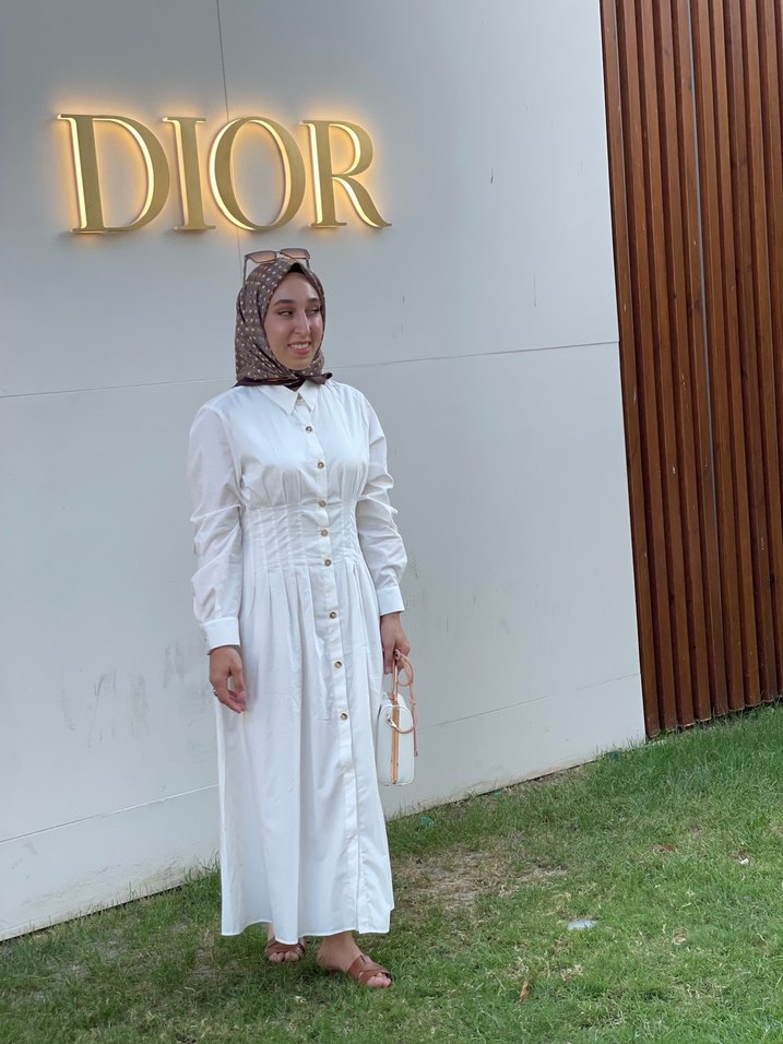 Düğmeli Beyaz Keten Uzun Elbise - Görsel 2