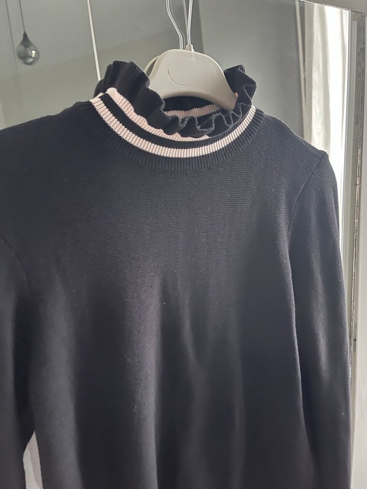 Siyah Yüksek YakalıKadın Kazak - Görsel 3